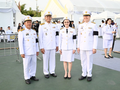 นายอนุทิน ชาญวีรกูล นายกรัฐมนตรี และนางธนนนท์ ชาญวีรกูล ... พารามิเตอร์รูปภาพ 21