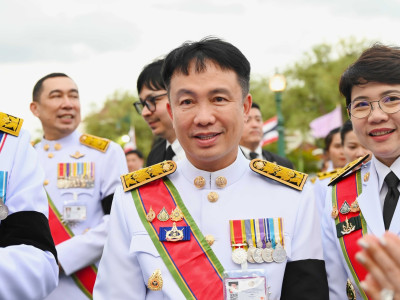 นายอนุทิน ชาญวีรกูล นายกรัฐมนตรี ... พารามิเตอร์รูปภาพ 27