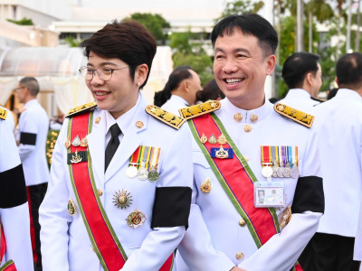 นายอนุทิน ชาญวีรกูล นายกรัฐมนตรี ... พารามิเตอร์รูปภาพ 30