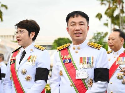 นายอนุทิน ชาญวีรกูล นายกรัฐมนตรี ... พารามิเตอร์รูปภาพ 31