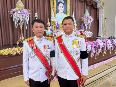 นายอนุทิน ชาญวีรกูล นายกรัฐมนตรี ... พารามิเตอร์รูปภาพ 6