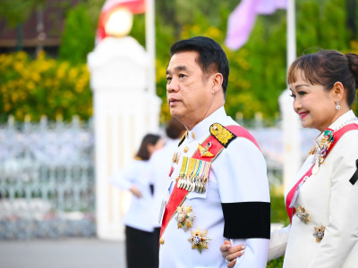 นายอนุทิน ชาญวีรกูล นายกรัฐมนตรี ... พารามิเตอร์รูปภาพ 9