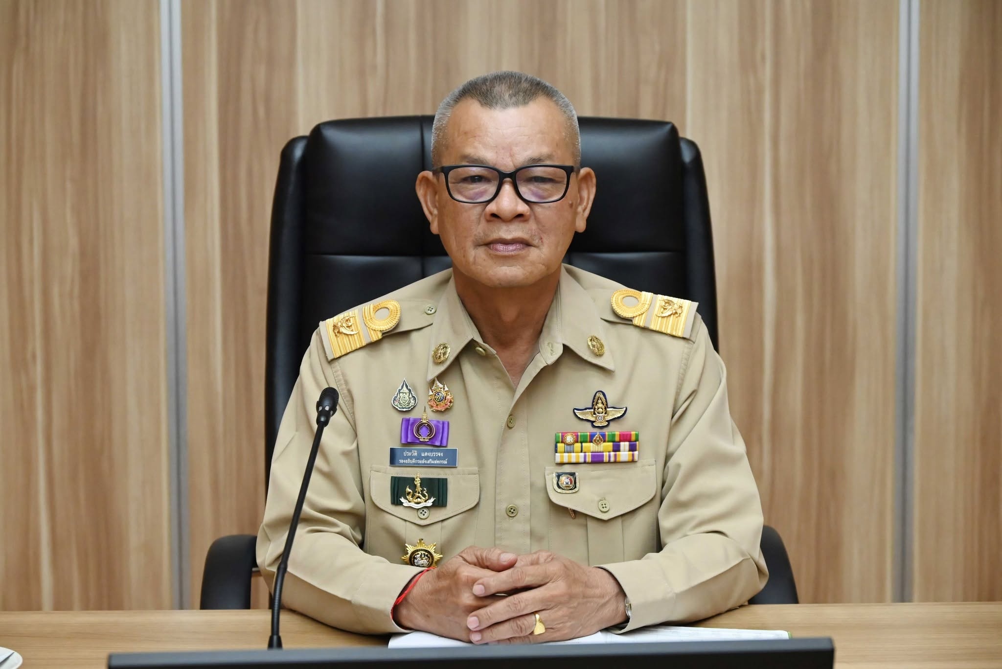 นายวิณะโรจน์ ทรัพย์ส่งสุข ปลัดกระทรวงเกษตรและสหกรณ์ ... พารามิเตอร์รูปภาพ 1